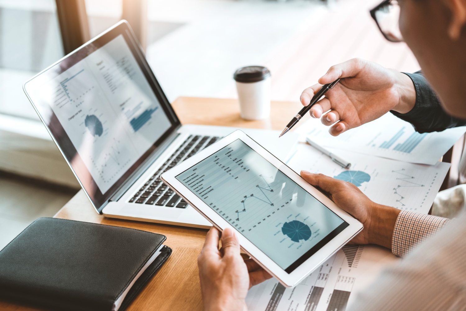 Generate quality B2B leads with Linkedin Growth Strategy